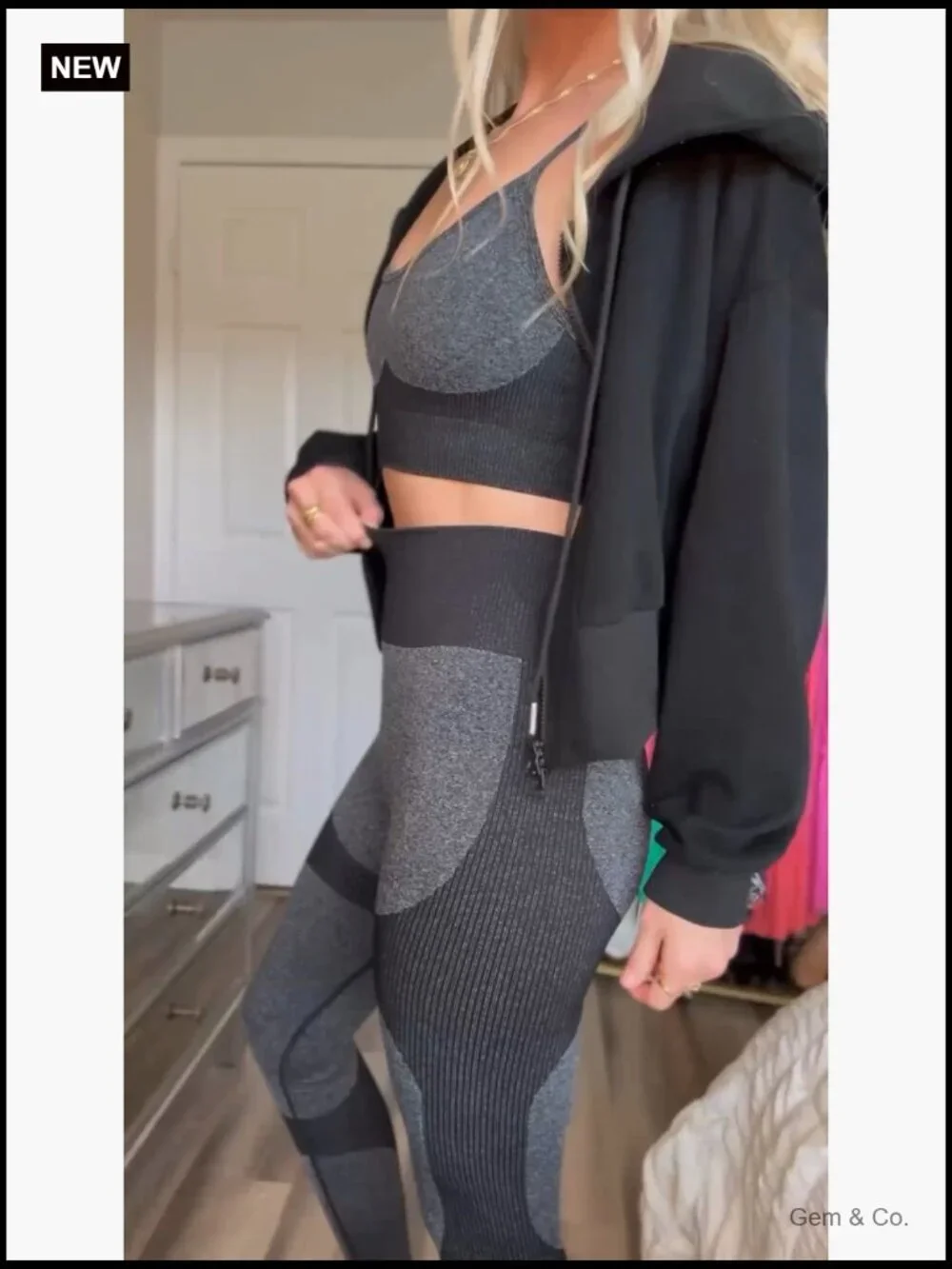 Seamless Yoga Leggings & Sports Bra 2 Piece Workout Set Activewear Matching